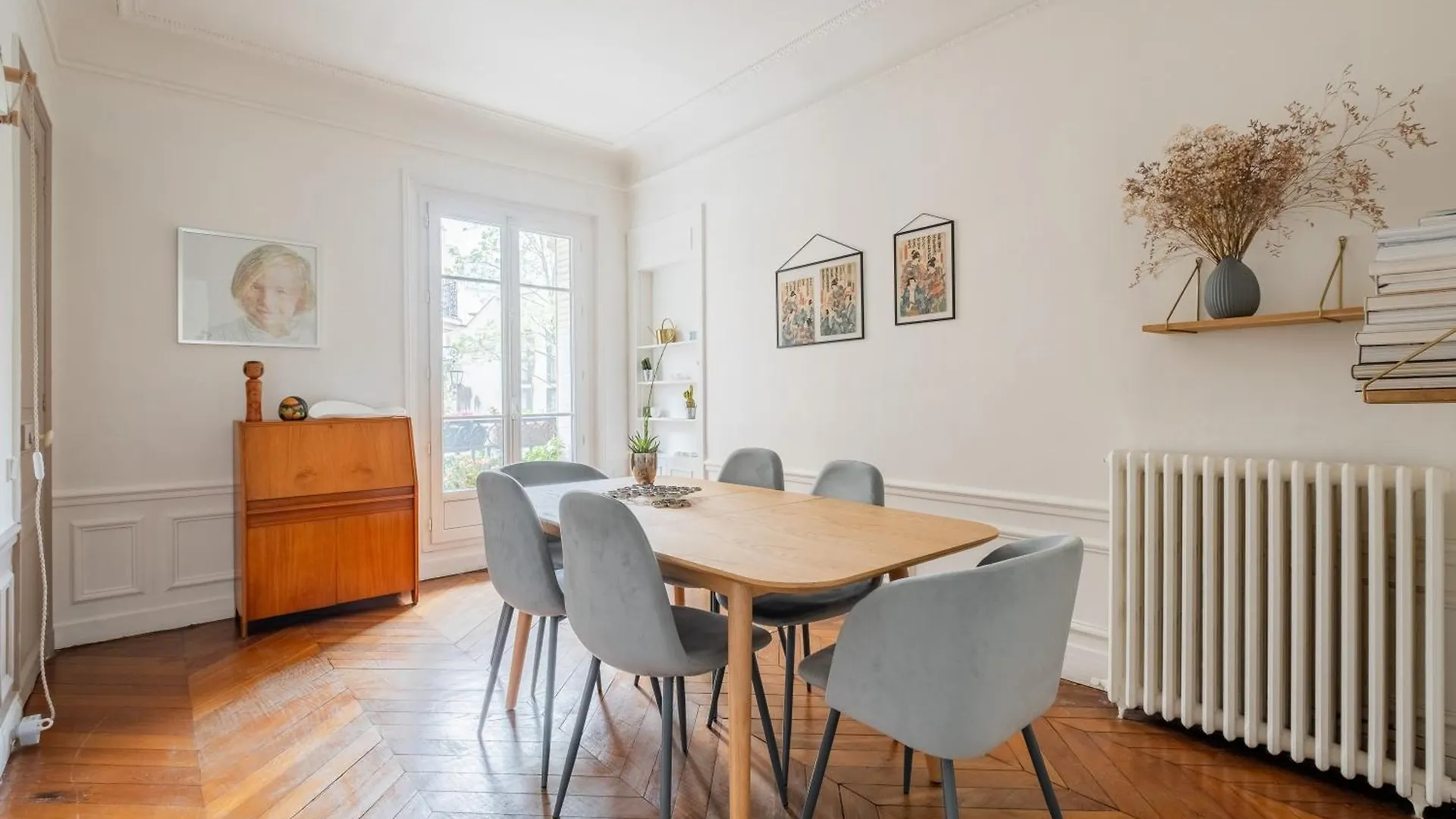 Apartment Veeve - Beauty Among The Bustle Paris